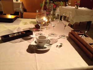 3x Petit four, Caffè espresso - Esszimmer - Salzburg