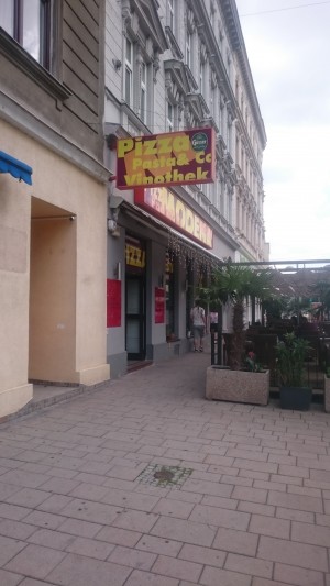 Lokal Aussenansicht/Eingang - Pizzeria Modena - Wien