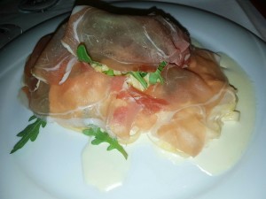Tagliatelle mit Prosciutto a la crema und Rocola - Osteria Dal Toscano - Wien