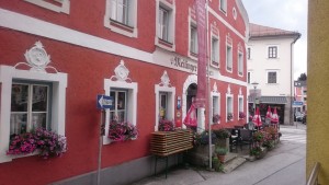 Lokal außen - Meilinger Taverne - MITTERSILL