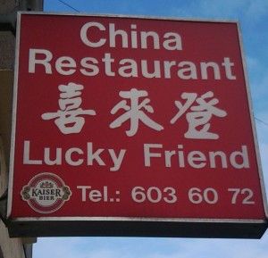 China-Restaurant Lucky Friend Außenreklame Lokal