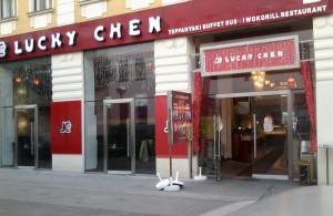 Lucky Chen - Eingang Bonygasse - Lucky Chen - Wien