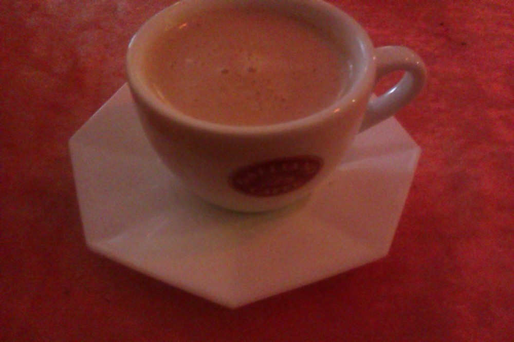 Süßer Kaffee mit Milch - Shiva - Klagenfurt am Wörthersee