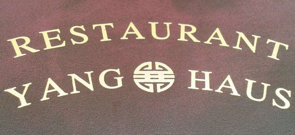 Yang Haus Logo auf der Speisekarte - Yang Haus - Wien