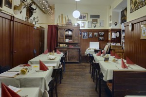 Hausmair - Gaststube - hinterer Bereich - Hausmair's Gaststätte - Wien