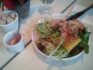 ein "wilder" Salat - Motto am Fluss - Wien