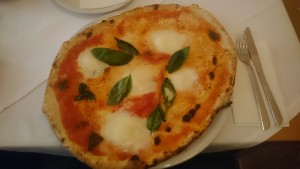 Pizza Bufalina - Pizzeria Bellotti - Wien