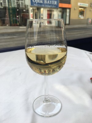 Pinot Grigio - Restaurant Hatam - Wien