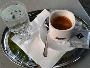 Haideröslein - Doppelter Espresso (EUR 3,60) - Haideröslein - Wien