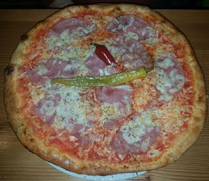 Pizza Diavolo - Pizzeria Mafiosi - Alland