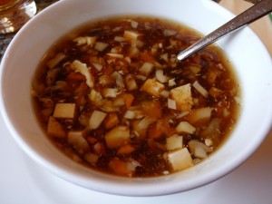 Pikant-saure Suppe (dezent scharf) - Mr. Chen - Wien