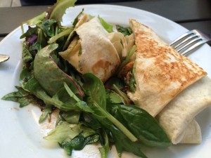 Chicken Wraps mit Parmesan Sauce und Salat 