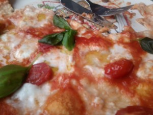 Gondola Pizza Buffala in Öl &#039;ertränkt&#039;