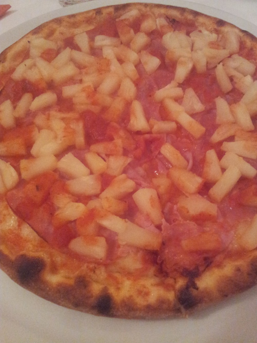 Pizza Hawaii ohne Käse. - Galileo - Bregenz
