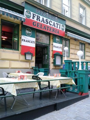 Frascati - Lokaleingang - Pizzeria Frascati - Wien