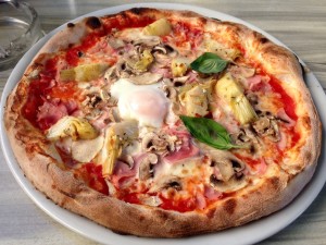 La Pizza Capricciosa 2015