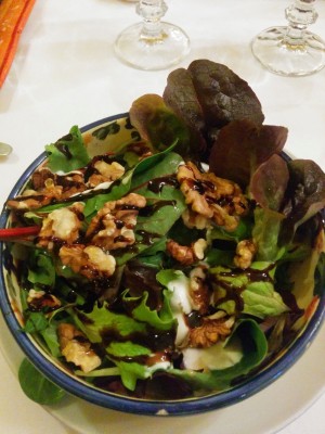 Salat mit karamellisierten Nüssen - Der Kuckuck - Wien