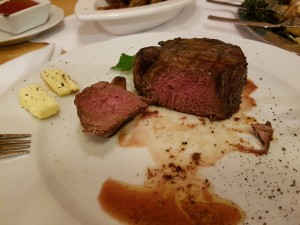 Amerikanische Tage beim Flo !!
Rib Eye Steak
Filetsteak
T-Bone Steak &&& - Flo & Co - Mönichkirchen