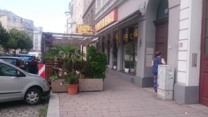 Aussenansicht/Schanigarten - Pizzeria Modena - Wien