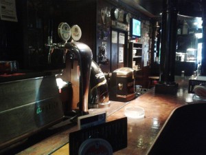 Irish Pub Four Bells Die Schank