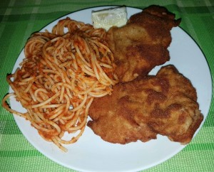 Scalopine (Schweinslungenbraten gebacken mit Spaghetti Pomodoro)