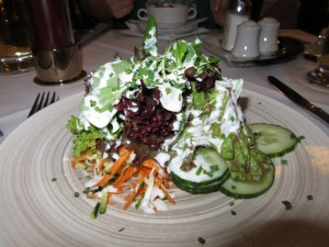 Salat geschmacklich und in der Präsentation hervorragend - Café-Bar-Restaurant Sissy - Bad Ischl