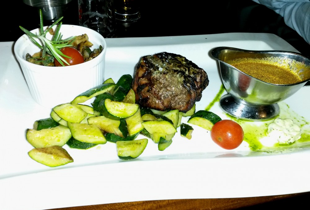 Tender Loin Steak (250g), Zucchini, Finest Mushrooms, Soft Pepper Sauce - Harley Davidson - Clocktower American Bar & Grill - Graz