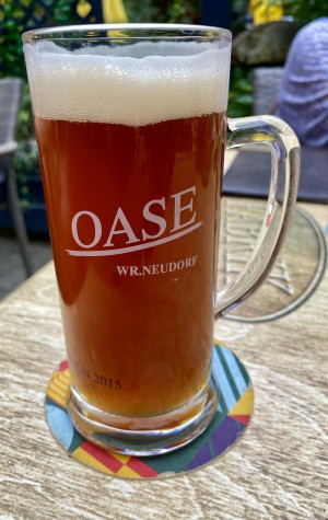 … und ein kleines „Rotes“ aus der Ottakringer Brauerei komplettiert das „1er ... - Fabrik Braugasthof - Vösendorf