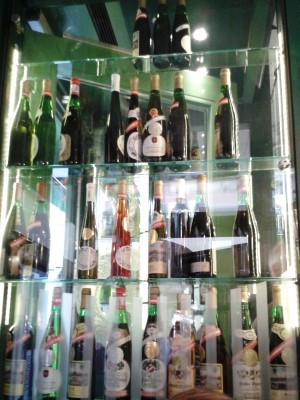 Figlmüller Weinsammlung im Foyer