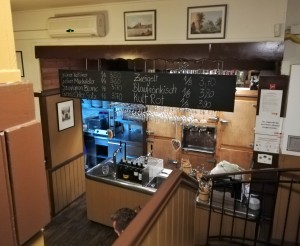 Schank und sehr kleine Küche..... - Rados Gastwirtschaft - Wien