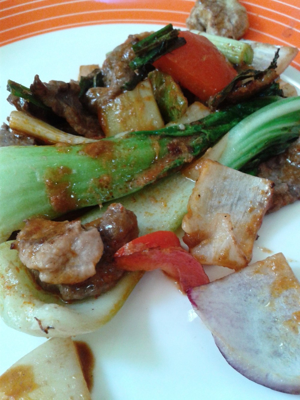 Asia Restaurant ECKE - Teppanyaki mit Gemüse, Rind und Huhn mit Thai Curry Sauce - Ecke - Wien