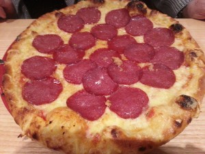 Pizza Salami - Oase - Wiener Neudorf