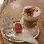 Cappuccino - Konditorei Kaffee Hübler - Wien