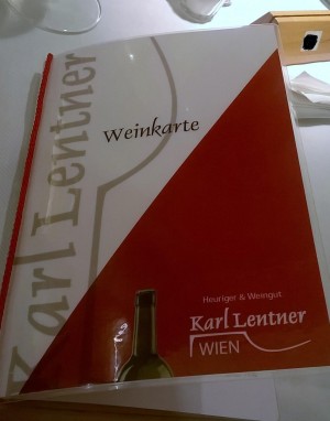 Vom Wein machen versteht er sehr viel, der Lentner Karl...... PROST! - Weingut Karl Lentner - Wien