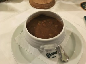 Gulaschsuppe