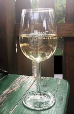 Dornröschen-Keller - Der wunderbare Jungwein aus Stammersdorf (€ 1,50 je 0,125L)