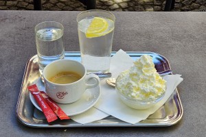 Café Sperl - Kaffeekultur - Kaffee schwach, das Schlagobers schmeckte wie ... - Café Sperl - Wien