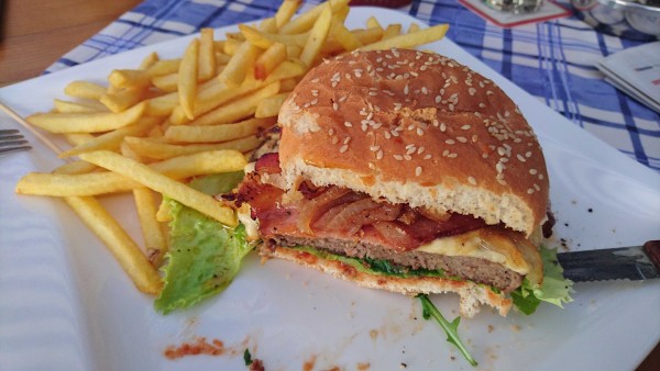 Big Boiger Burger
Neu von Dienstag bis Freitag - Gasthaus Boigerstadl - Garsten