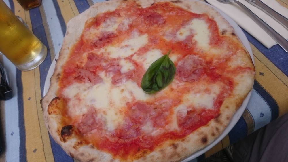 Pizza Prosciutto Cotto - Pizzeria Bellotti - Wien