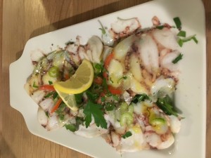 Calamari Carpaccio, ausgezeichnet!