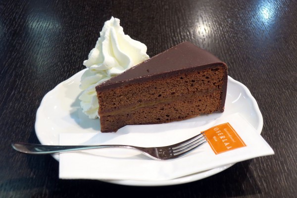 Konditorei Oberlaa - Zweitbeste Sachertorte ever (nur das Original ... - Kurkonditorei Oberlaa - Wien