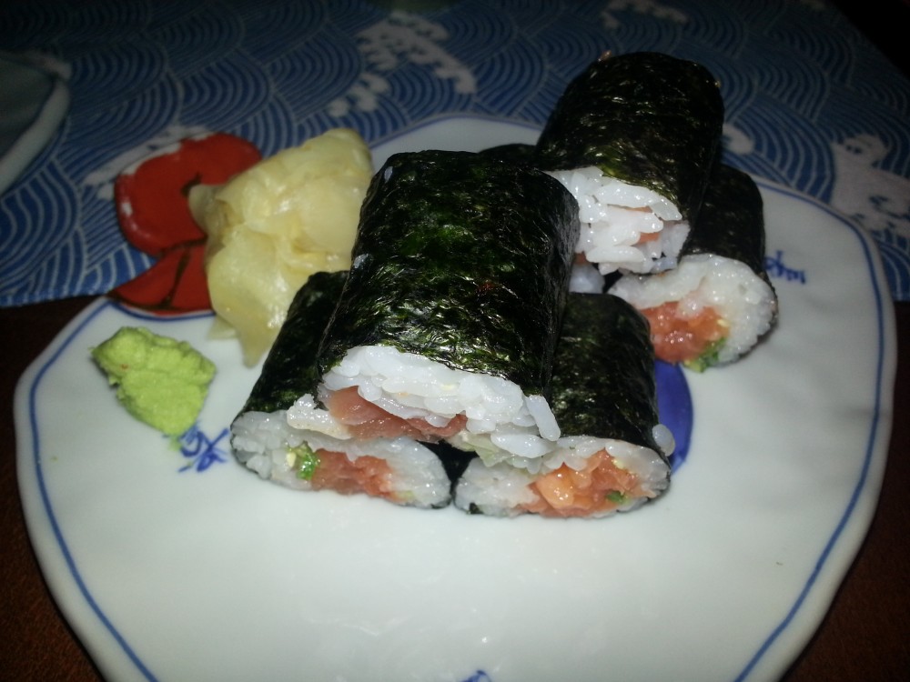Spicy Salmon Maki - Nihon Bashi - Wien