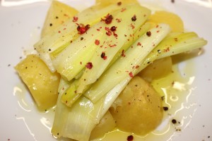 Erdäpfel mit Lauch in Olivenöl-Zitronensauce - Villa Maria - Wien