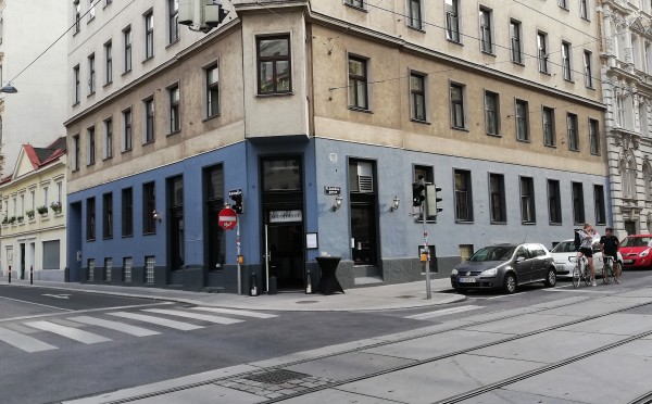 Da ist es drinnen - NEU ist's - Ecke Laudongasse/Kochgasse - Schöfmann - Wien