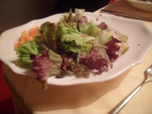 grüner Salat vom Buffet - Alte Post - Schladming