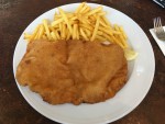 Wienerschnitzel mit Pommes - Herzog´s Bierbotschaft - Wundschuh