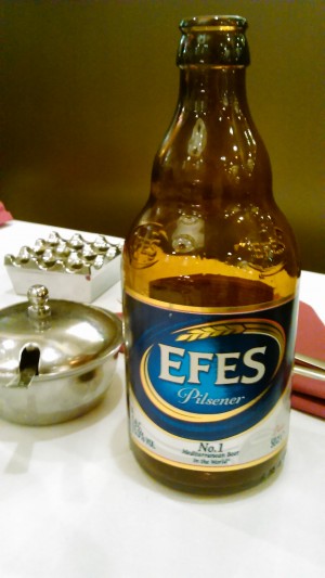 Efes Bier - kalt serviert - total erfrischend - Restaurant Kent - Wien
