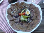 Saures Rindfleisch