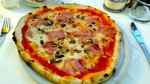 Pizza Prosciutto e funghi - L'Asino che ride - Wien