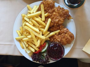 Knusperschnitzel - Ristorante CAORLE - Wien